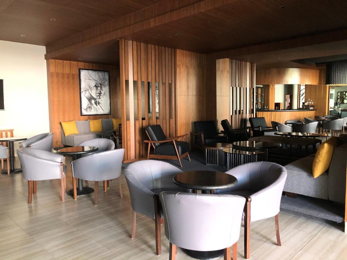 Hotel Real De Minas Bajio Леон Екстериор снимка